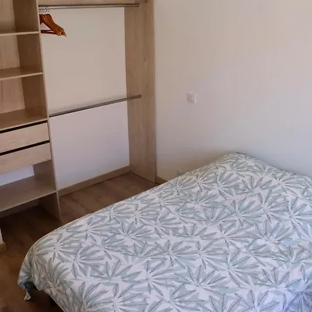 Apartamento Trois-pieces Proche